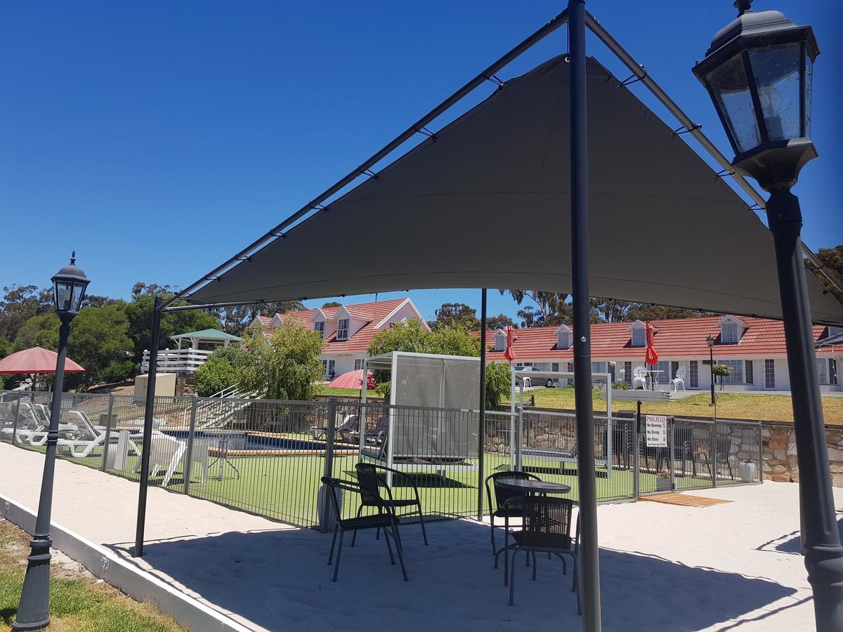 Clare Valley Motel Bagian luar foto