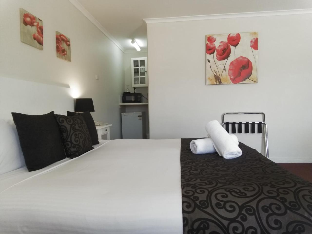 Clare Valley Motel Bagian luar foto