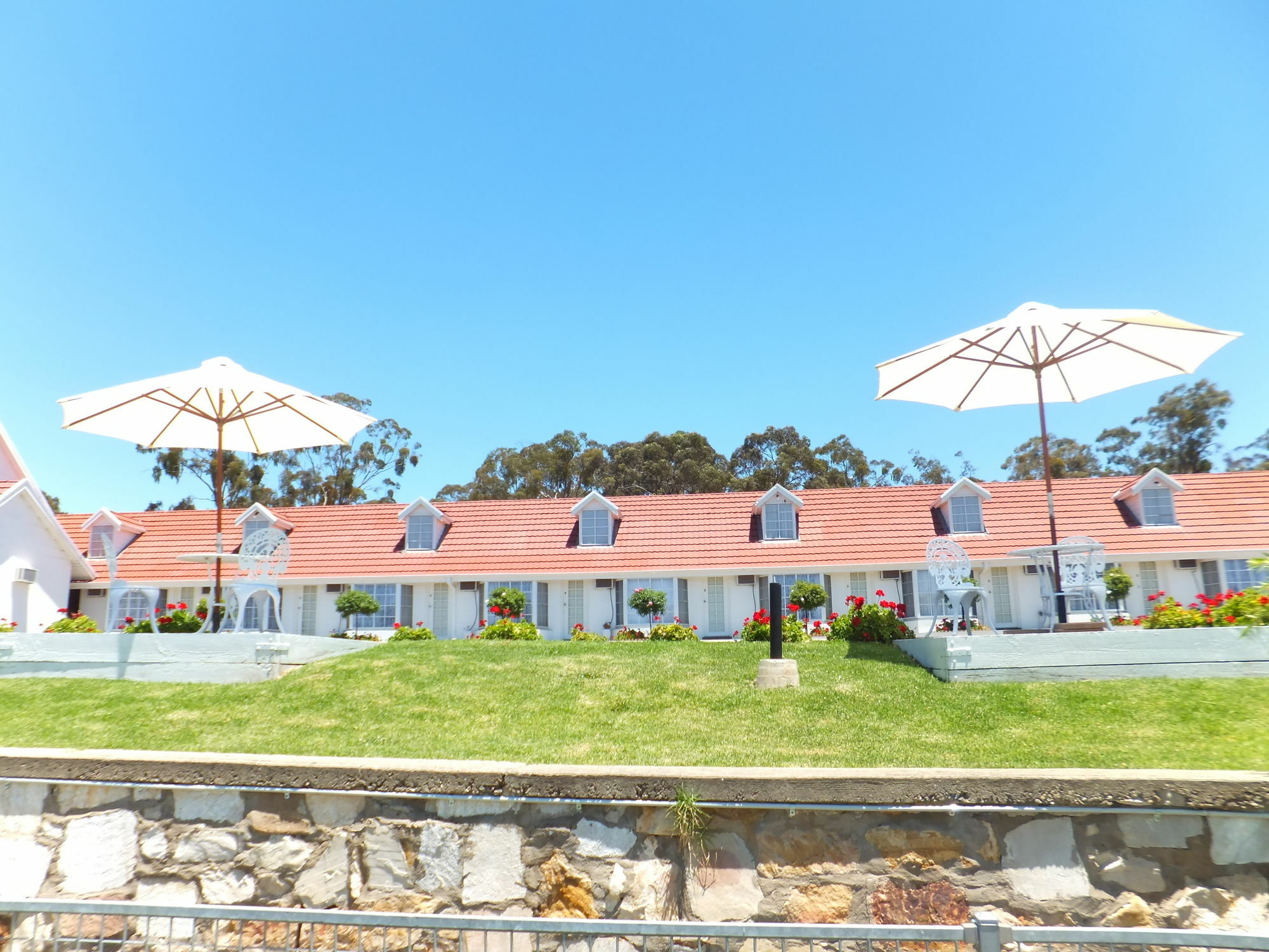 Clare Valley Motel Bagian luar foto